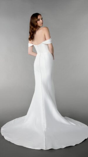 Νυφικό από mikado με ανοιχτό sweetheart μπούστο – 55224